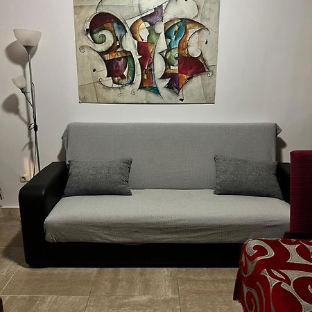 Carihuela La Luna Sun&Beach Apartment Torremolinos Bagian luar foto