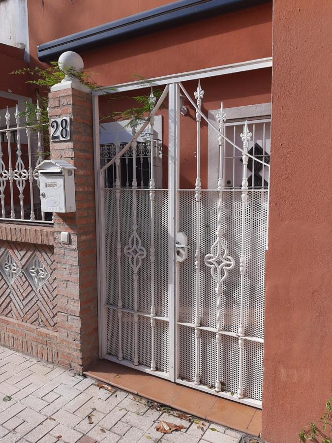 Carihuela La Luna Sun&Beach Apartment Torremolinos Bagian luar foto