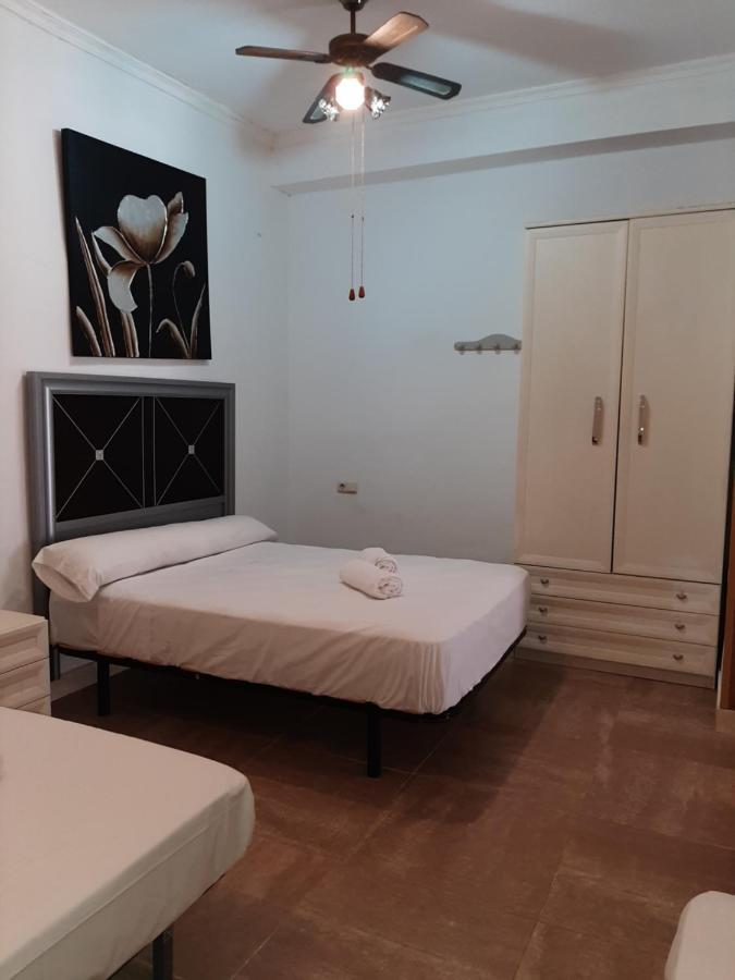Carihuela La Luna Sun&Beach Apartment Torremolinos Bagian luar foto