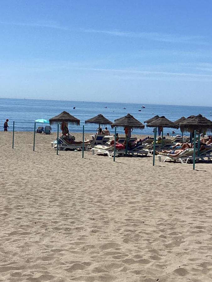 Carihuela La Luna Sun&Beach Apartment Torremolinos Bagian luar foto